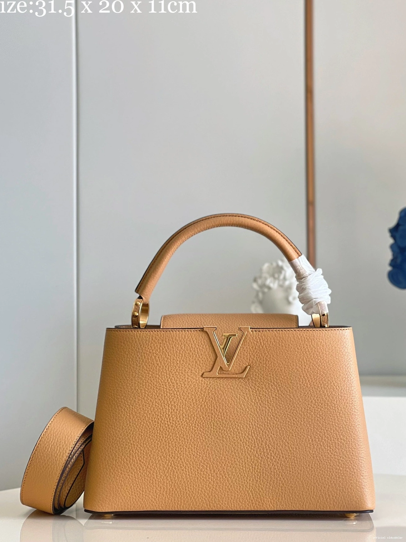 Official oldcobbler BB LOUIS CAPUCINES VUITTON 0707